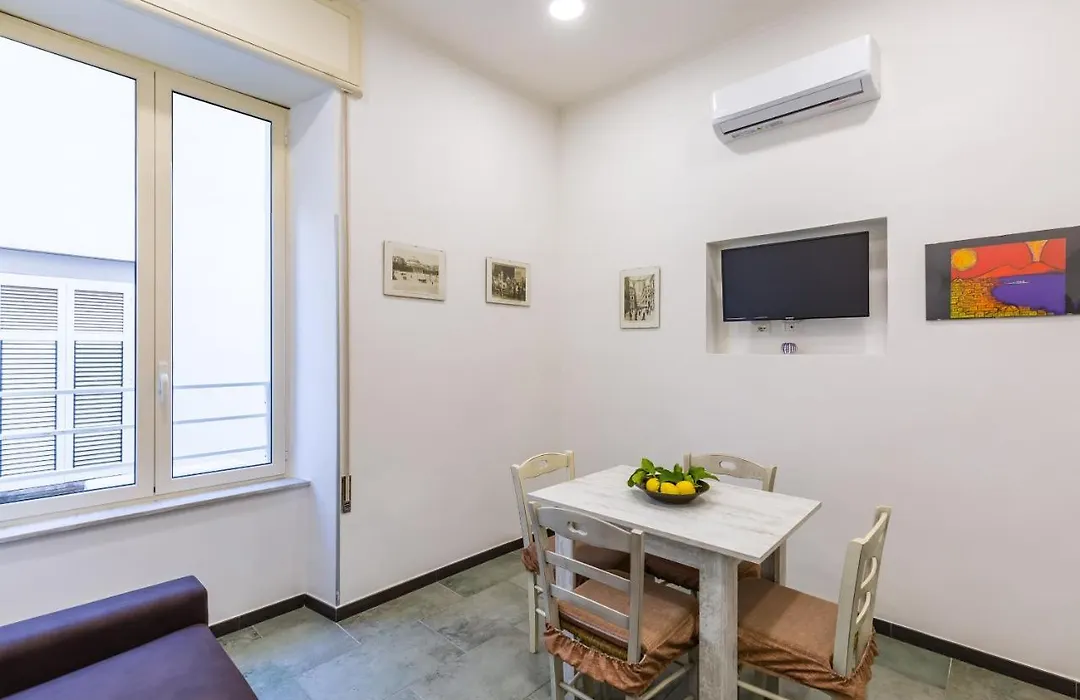 Gelso Complex Studios And Flat By Napoliapartments-1